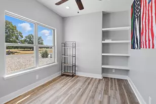 214 Oak Grove Pkwy, Kingsland, TX 78639 - Photo 10