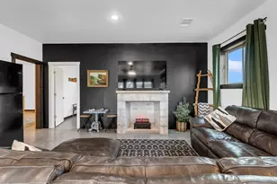 6810 River Oaks Dr, Kingsland, TX 78639 - Photo 8