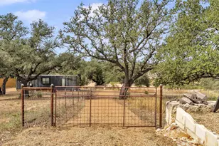 6810 River Oaks Dr, Kingsland, TX 78639 - Photo 28