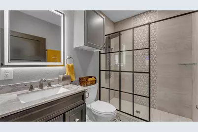 111 W Lakeshore Drive, Sunrise Beach, TX 78639 - Photo 18