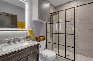 111 W Lakeshore Dr, Sunrise Beach, TX 78639 - Photo 18