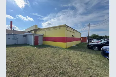 2202-2204 N US Hwy 281, Marble Falls, TX 78654 - Photo 4
