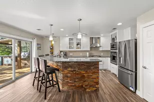 450 Pecan Creek, Horseshoe Bay, TX 78657 - Photo 8