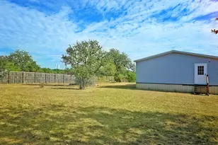 2216 Boxwood Circle, Kingsland, TX 78639 - Photo 22