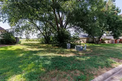 288 Turkey Run, Meadowlakes, TX 78654 - Photo 2