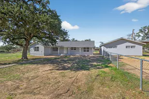 670 Woodland Acres Dr, Marble Falls, TX 78654 - Photo 16