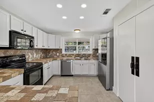 670 Woodland Acres Dr, Marble Falls, TX 78654 - Photo 6