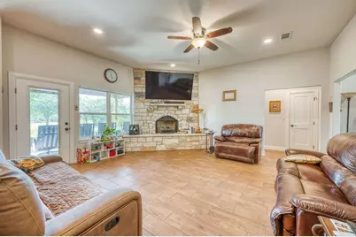 106 Chaumont Street, Kingsland, TX 78639 - Photo 26