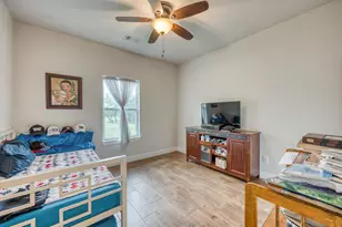 106 Chaumont St, Kingsland, TX 78639 - Photo 14