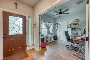 106 Chaumont St, Kingsland, TX 78639 - Photo 10