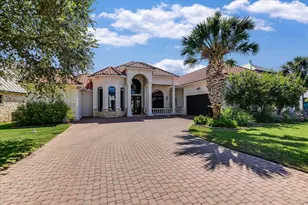 307 Wennmohs Pl, Horseshoe Bay, TX 78657 - Photo 2