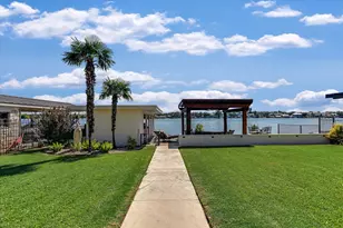 307 Wennmohs Pl, Horseshoe Bay, TX 78657 - Photo 24