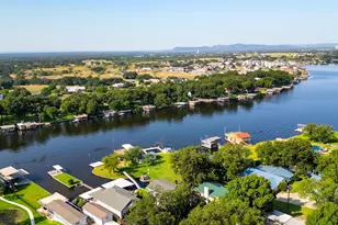 2000 Williams Lakeshore, Kingsland, TX 78639 - Photo 24