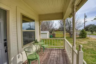 305 W Tarrant St, Llano, TX 78643 - Photo 4