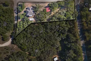 211 Crestview, Burnet, TX 78611 - Photo 2