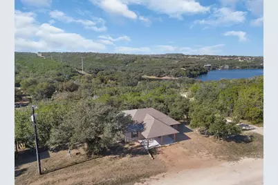 211 Crestview, Burnet, TX 78611 - Photo 6
