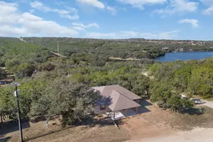 211 Crestview, Burnet, TX 78611 - Photo 6