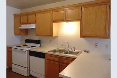 407 S Avenue S, #B, Marble Falls, TX 78654 - Photo 2