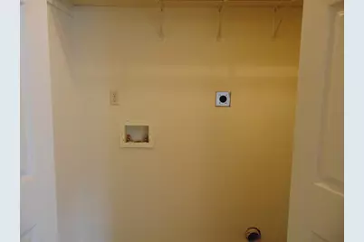 407 S Avenue S, #B, Marble Falls, TX 78654 - Photo 4