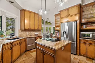 100 Silver Spur, Horseshoe Bay, TX 78657 - Photo 12