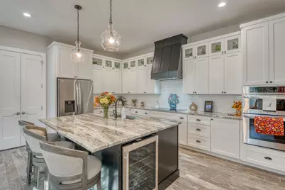 317 Parallel Circle, Horseshoe Bay, TX 78657 - Photo 10