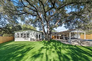 301 W Briarway, Granite Shoals, TX 78654 - Photo 24