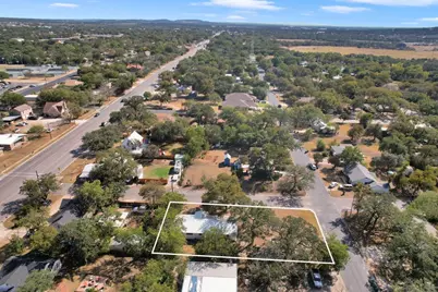 206 5th St, Burnet, TX 78611 - Photo 20