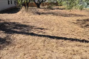 836 Aspen Ln, Cottonwood Shores, TX 78657 - Photo 2