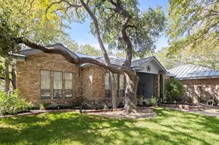 300 Delaware Springs Blvd, Burnet, TX 78611 - Photo 2