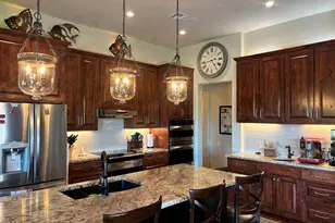 131 Primera Ct, Kingsland, TX 78609 - Photo 8