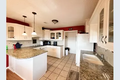 209 Crest Drive, Kingsland, TX 78639 - Photo 10