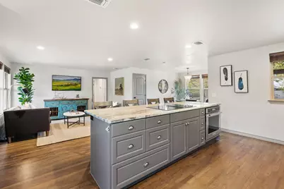 700 5th Street, Marble Falls, TX 78654 - Photo 16