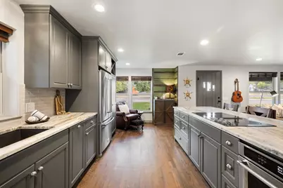 700 5th Street, Marble Falls, TX 78654 - Photo 14