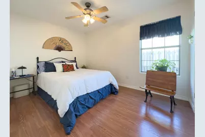 1109 E College, Llano, TX 78643 - Photo 18