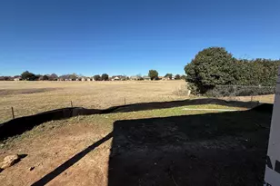 110 Firestone Pl, Meadowlakes, TX 78654 - Photo 6