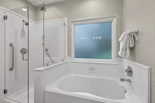 20 Augusta Dr, Meadowlakes, TX 78654 - Photo 12