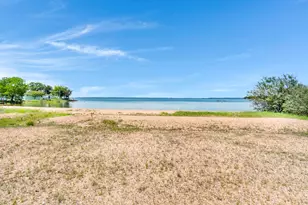 105 Agarita, Burnet, TX 78611 - Photo 32