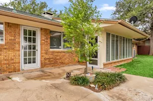 105 Agarita, Burnet, TX 78611 - Photo 12