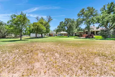 105 Agarita, Burnet, TX 78611 - Photo 34