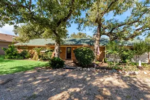 105 Agarita, Burnet, TX 78611 - Photo 1