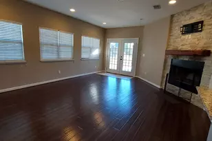 300 Knights Row, Cottonwood Shores, TX 78657 - Photo 10