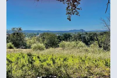 408 E Tarrant Street, Llano, TX 78643 - Photo 2