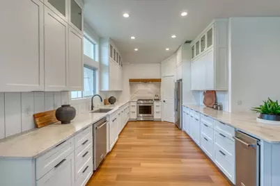 308 Blister Gold, Horseshoe Bay, TX 78657 - Photo 8