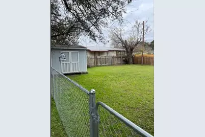 110 Midnight Sun, Spicewood, TX 78669 - Photo 12