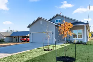 857 Cypress Ln, Cottonwood Shores, TX 78657 - Photo 4