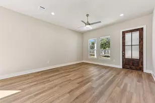 857 Cypress Ln, Cottonwood Shores, TX 78657 - Photo 8