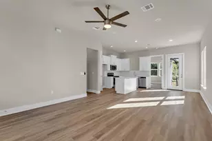 627 Birch Ln, Cottonwood Shores, TX 78657 - Photo 8