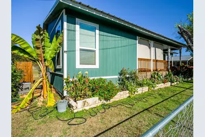 301 E Castlebriar, Granite Shoals, TX 78654 - Photo 4