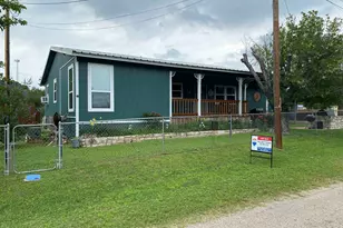 301 E Castlebriar, Granite Shoals, TX 78654 - Photo 20