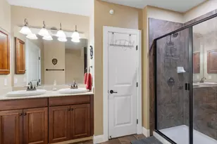 101 W Bank, Horseshoe Bay, TX 78657 - Photo 16